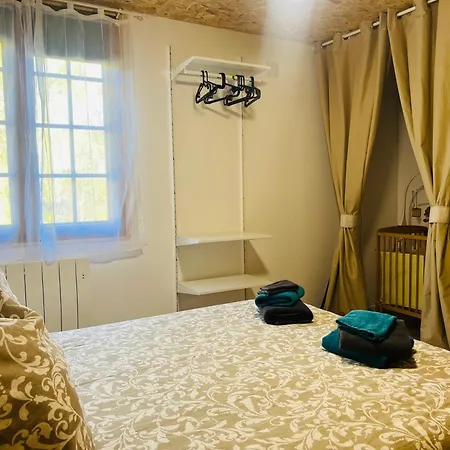 Domaine 13 Personnes Country house *